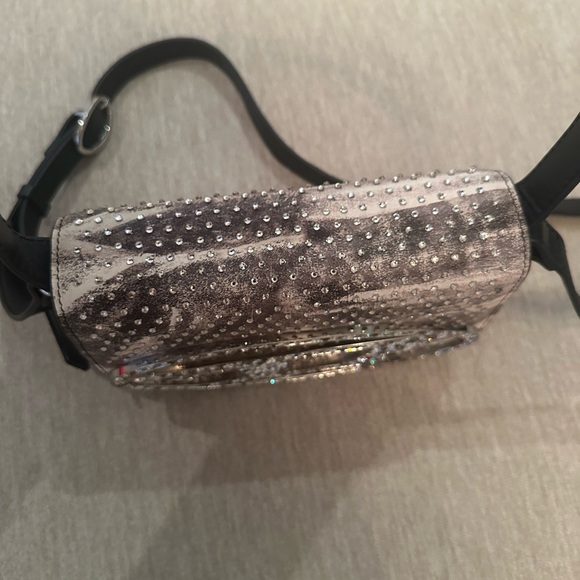 Gorgeous Limited Edition Studded Diesel Handbag in Pristine Condition - Picture 10 of 11